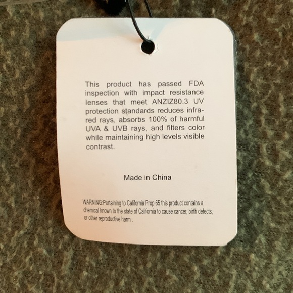 NWT Men’s Khan sleek innovative design glasses. - Picture 3 of 8